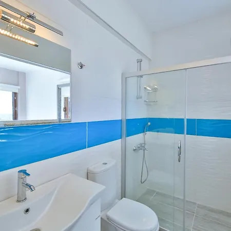 Blue Sea View Peninsula Vila *