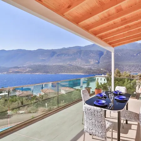 Blue Sea View Peninsula *