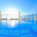 Blue Sea View Peninsula 빌라 *