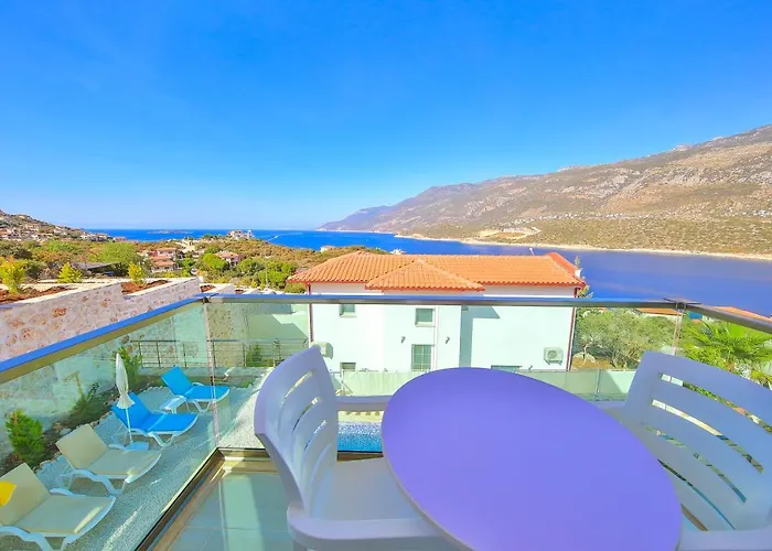 Blue Sea View Peninsula *