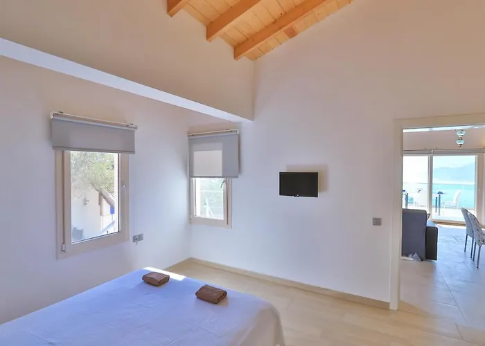 Blue Sea View Peninsula Villa